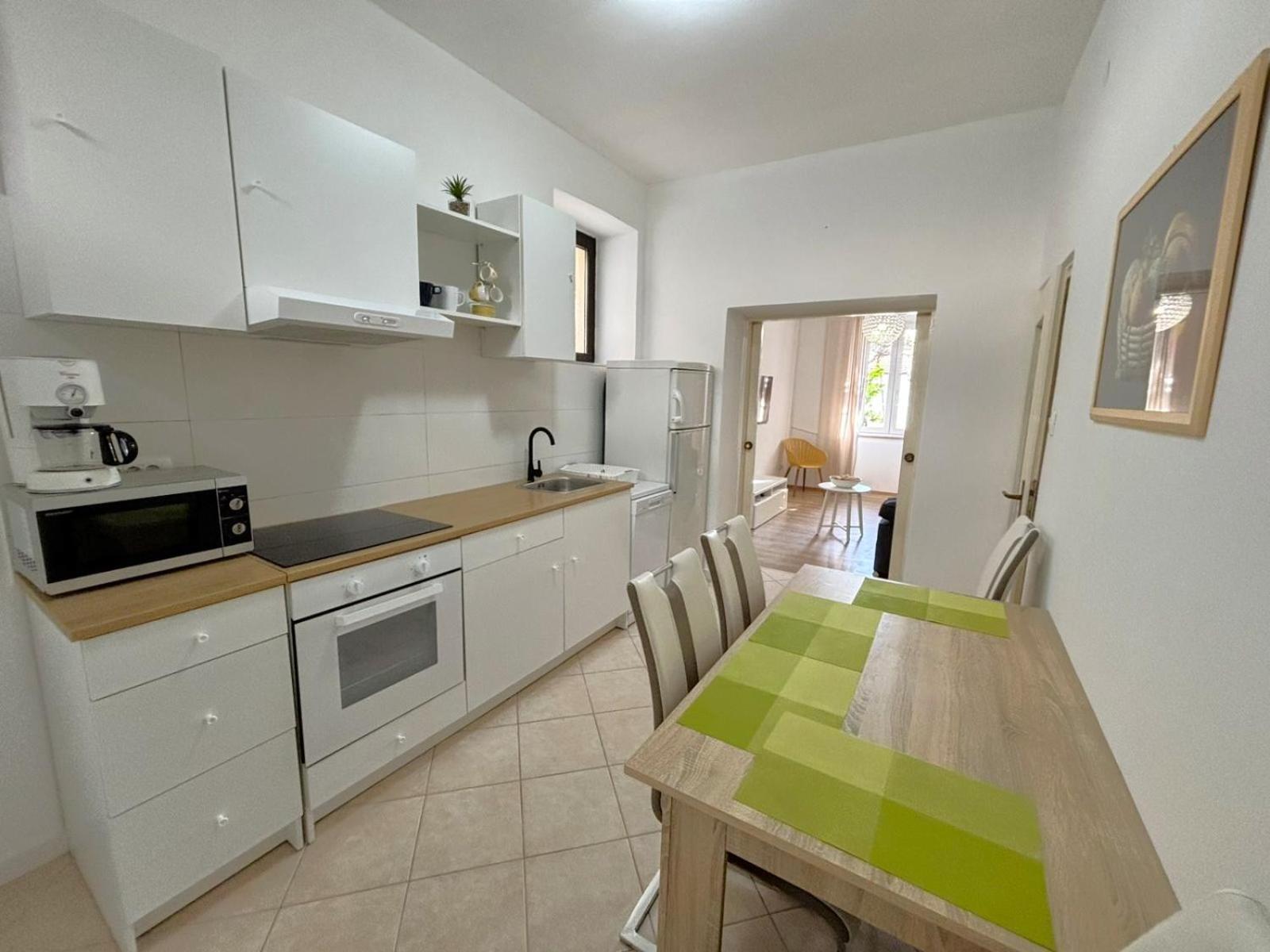 Apartments Del Mare Crikvenica Luaran gambar